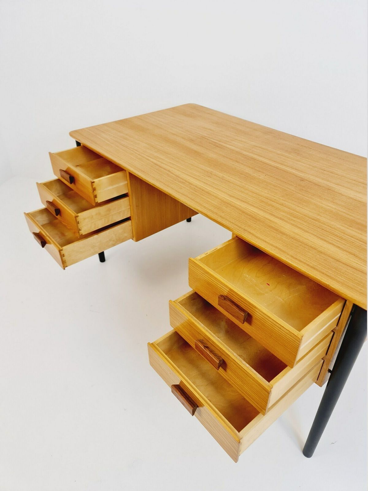 Mid Century Vintage Desk German Desk By Möbel Mann, 1950s photo vinterior