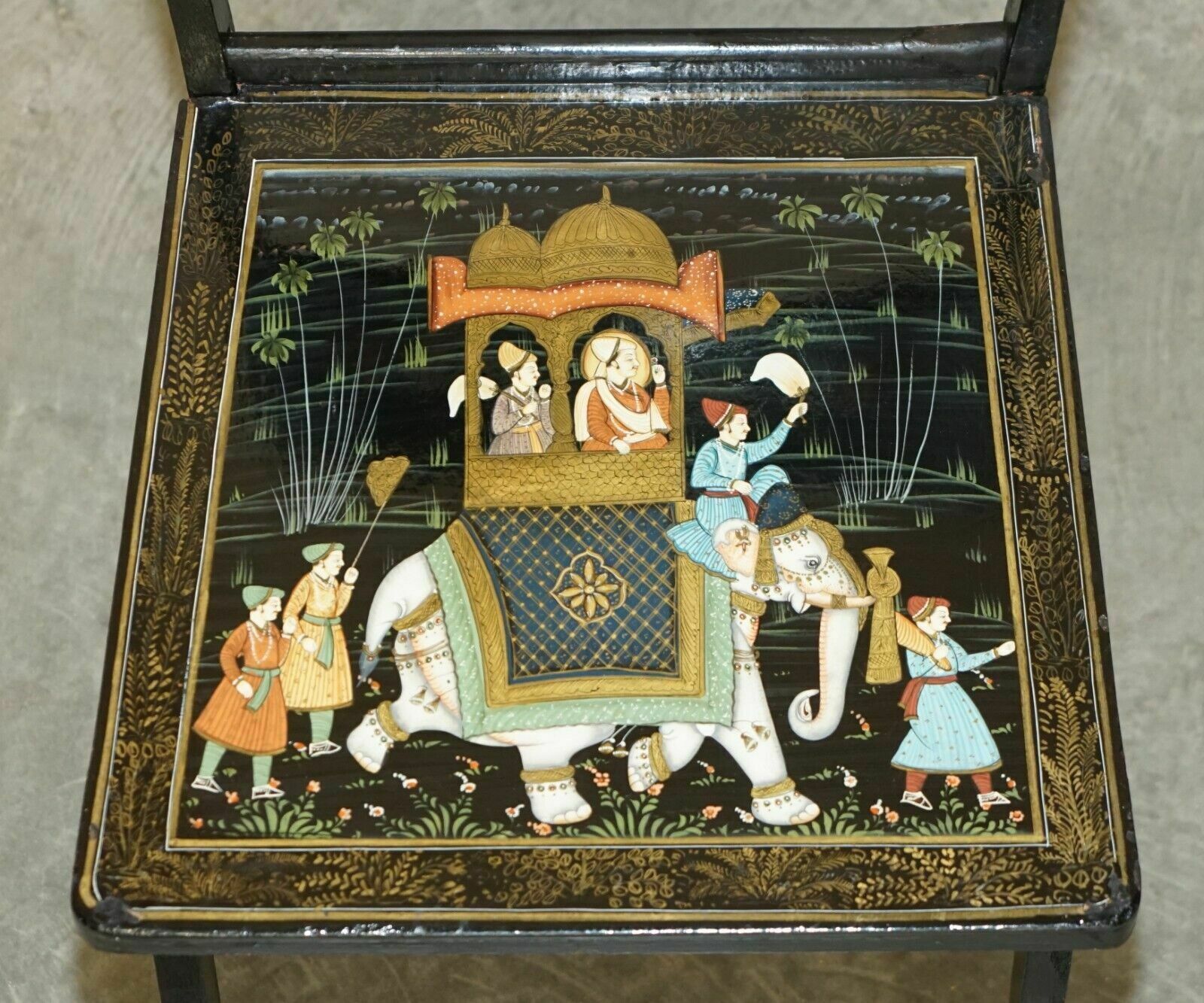 photo vinterior Pair Of Antique Chinese Chinoiserie Indian Decoration Campaign Folding Chairs