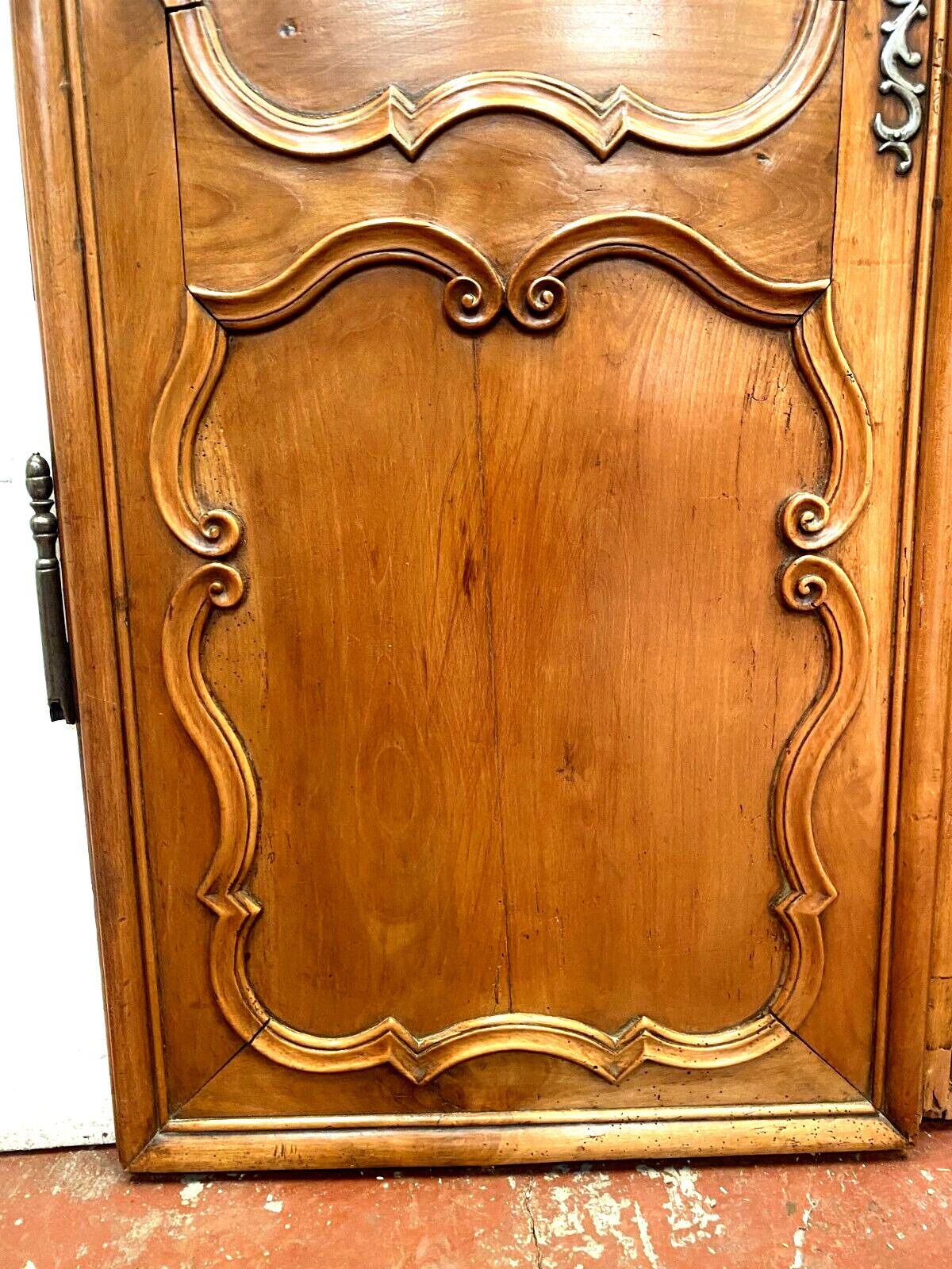 Pair Of Framed Doors In Solid 18th Century Cherry Wood photo vinterior