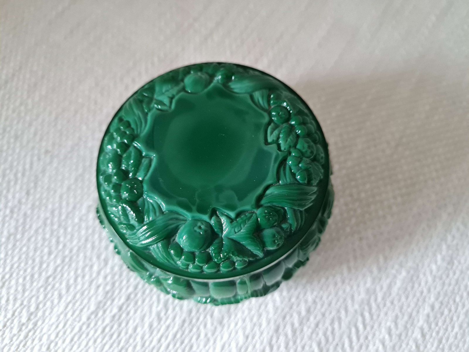 Boheems Tsjechisch Art Deco Glazen Sieradendoos Schlevogt Ingrid – Uitstekende Staat photo for sale