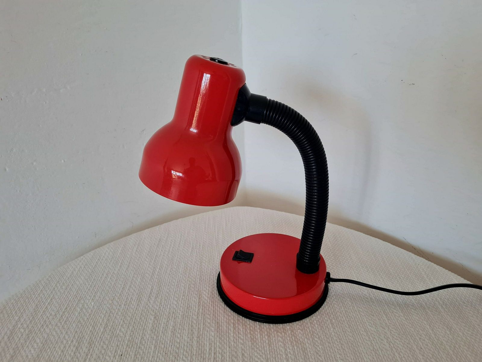 photo for sale Vintage Memphis Milano Style Pair Red Metal Table Lamps 1990s