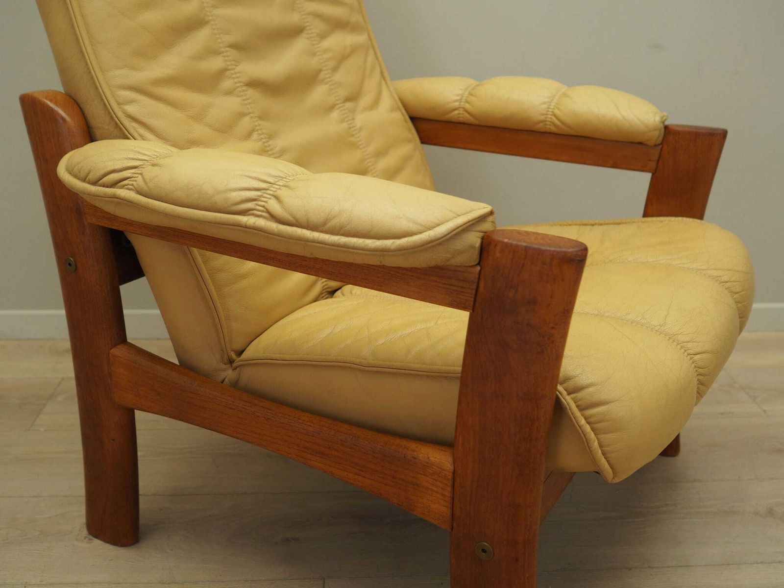 photo buy Yellow Leather Armchair, Danish Design, 1960s, Production: Denmark