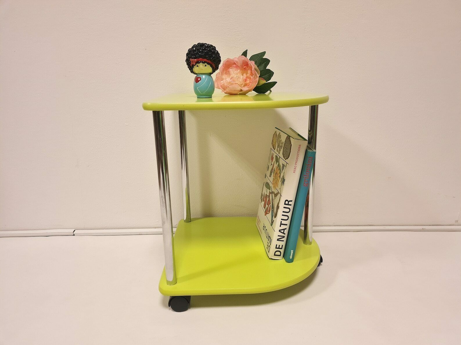 Vintage Pop Art Memphis Milano Style Table On Wheels