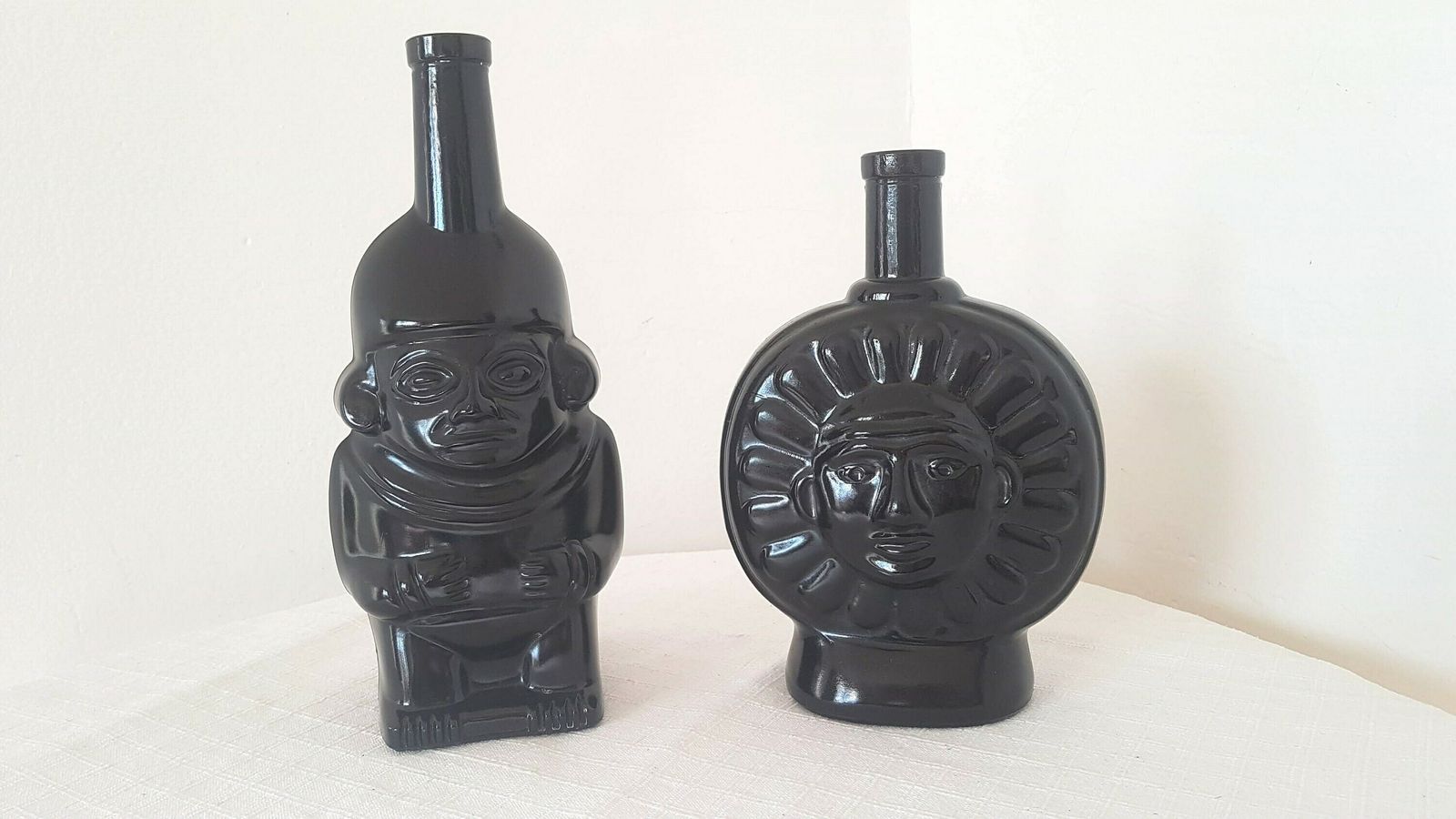 Collectible Liquor Bottle Pisco Puro Chimu Huaco Peruano Glass Bottle Vina Santa Josefa photo buy