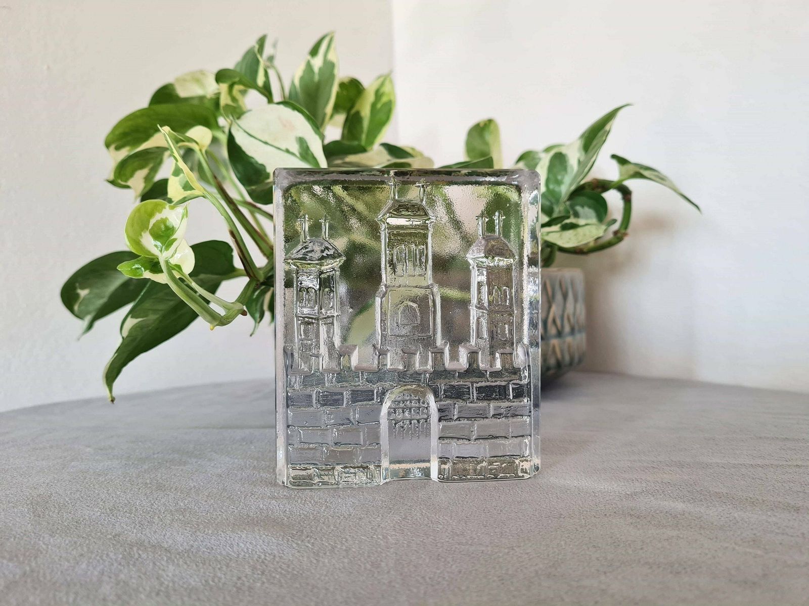 Retro Glass Paperweight Art Design Deco