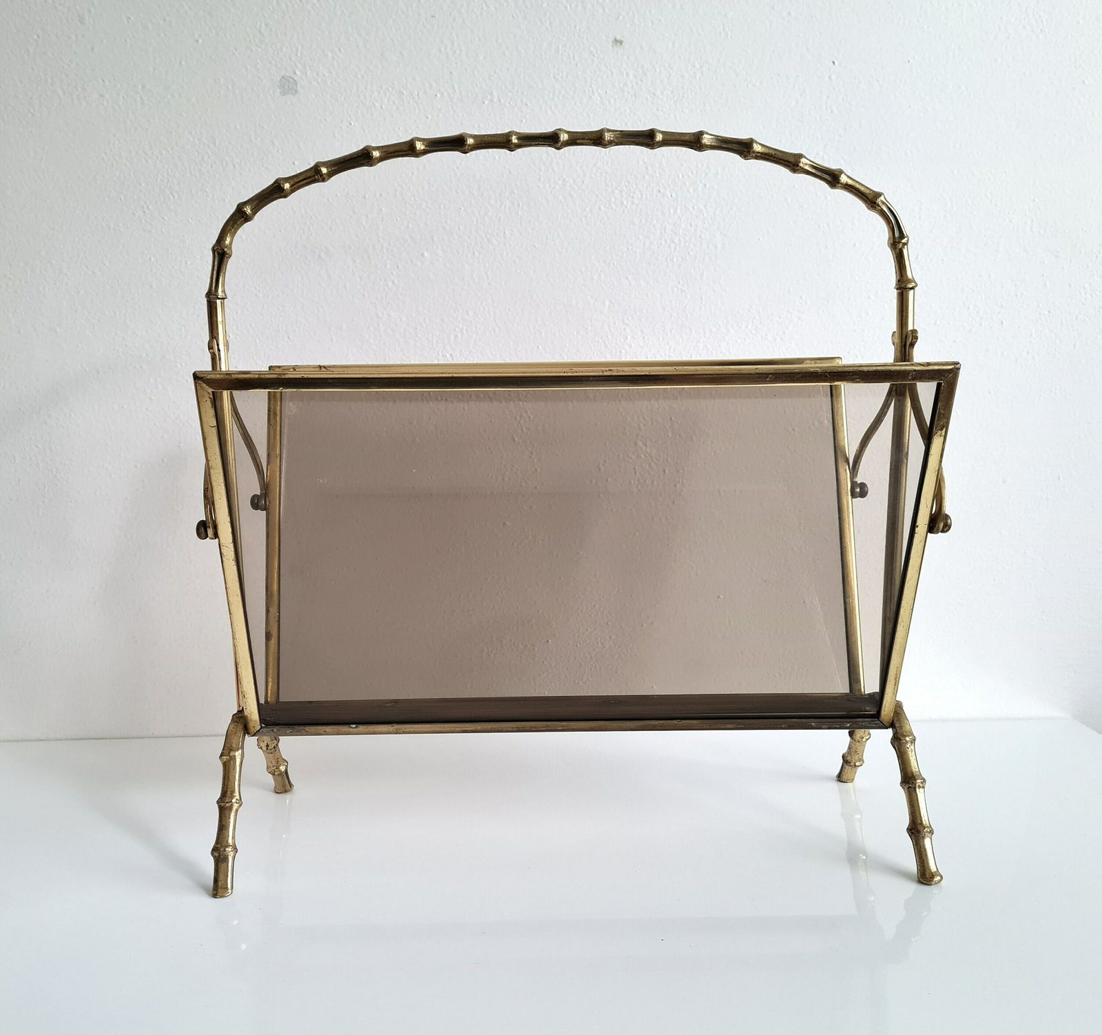 Vintage Mid Century Modern Maison Bagues Bamboo Magazine Rack Hollywood Regency Moderne France 50s photo vinterior