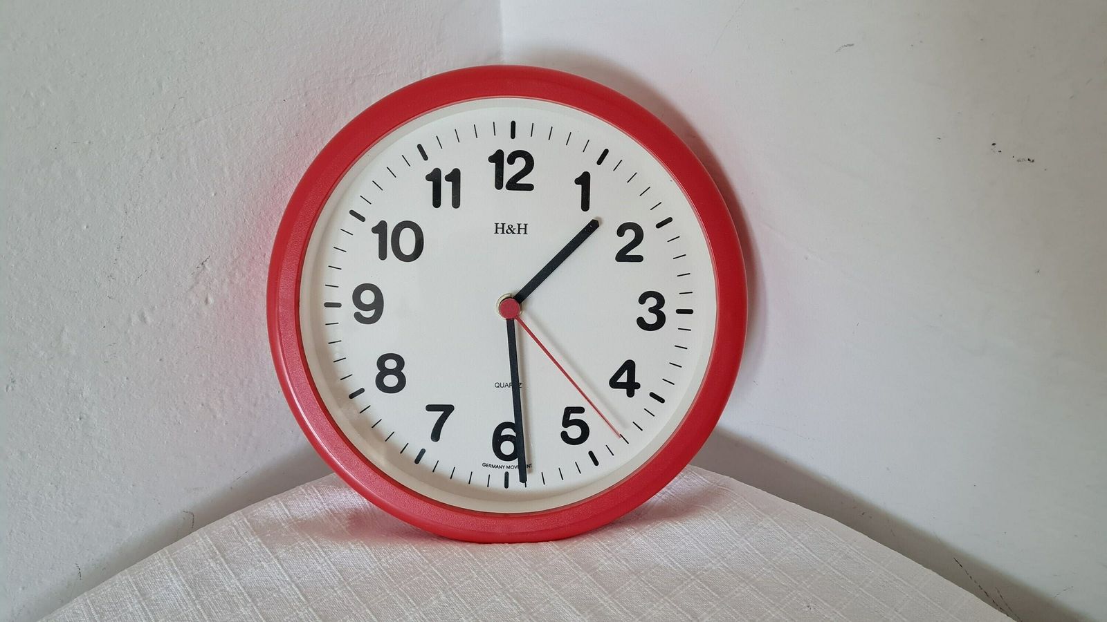 Vintage Pop Art Memphis Milano Style Wall Clock Germany Movement H&H