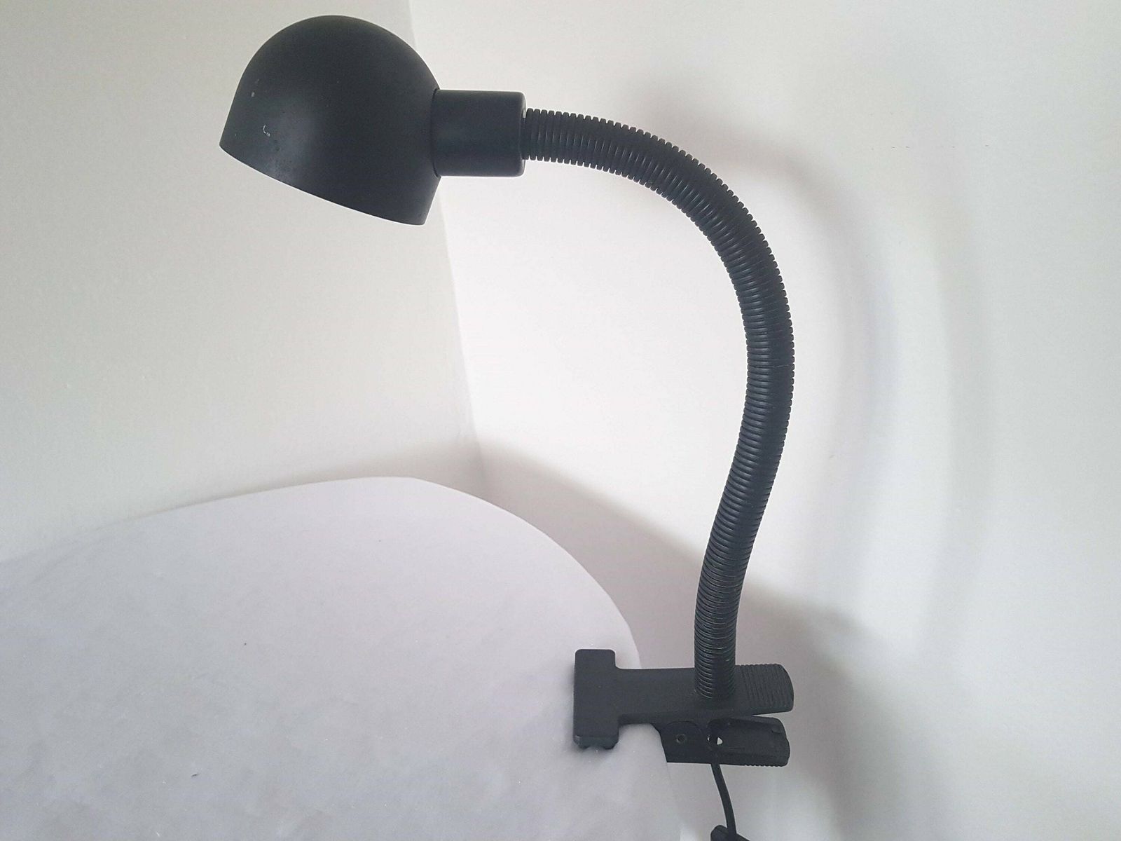 Vintage Zwarte Draadlamp – Industriële Bureaulamp – Mid Century Tafellamp – Retro Lamp – Loft Metalen Lamp – Jaren 80 photo Verlichting