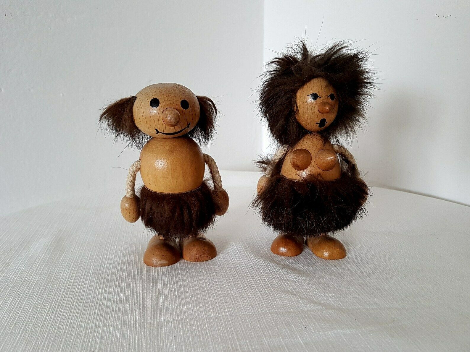 Vintage Wooden Couple Figures Handmade Design 70s photo vinterior