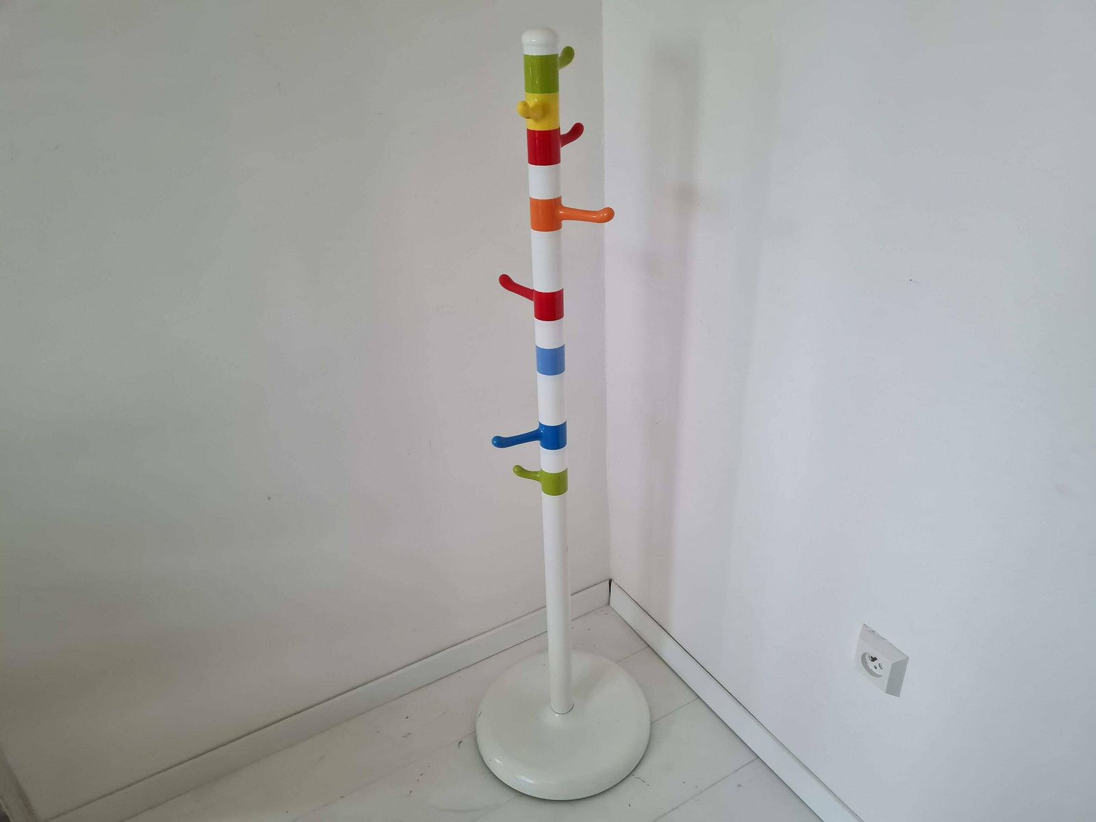 Vintage Pop Art Memphis Milano Style Hanger Floor Standing Coat Racks