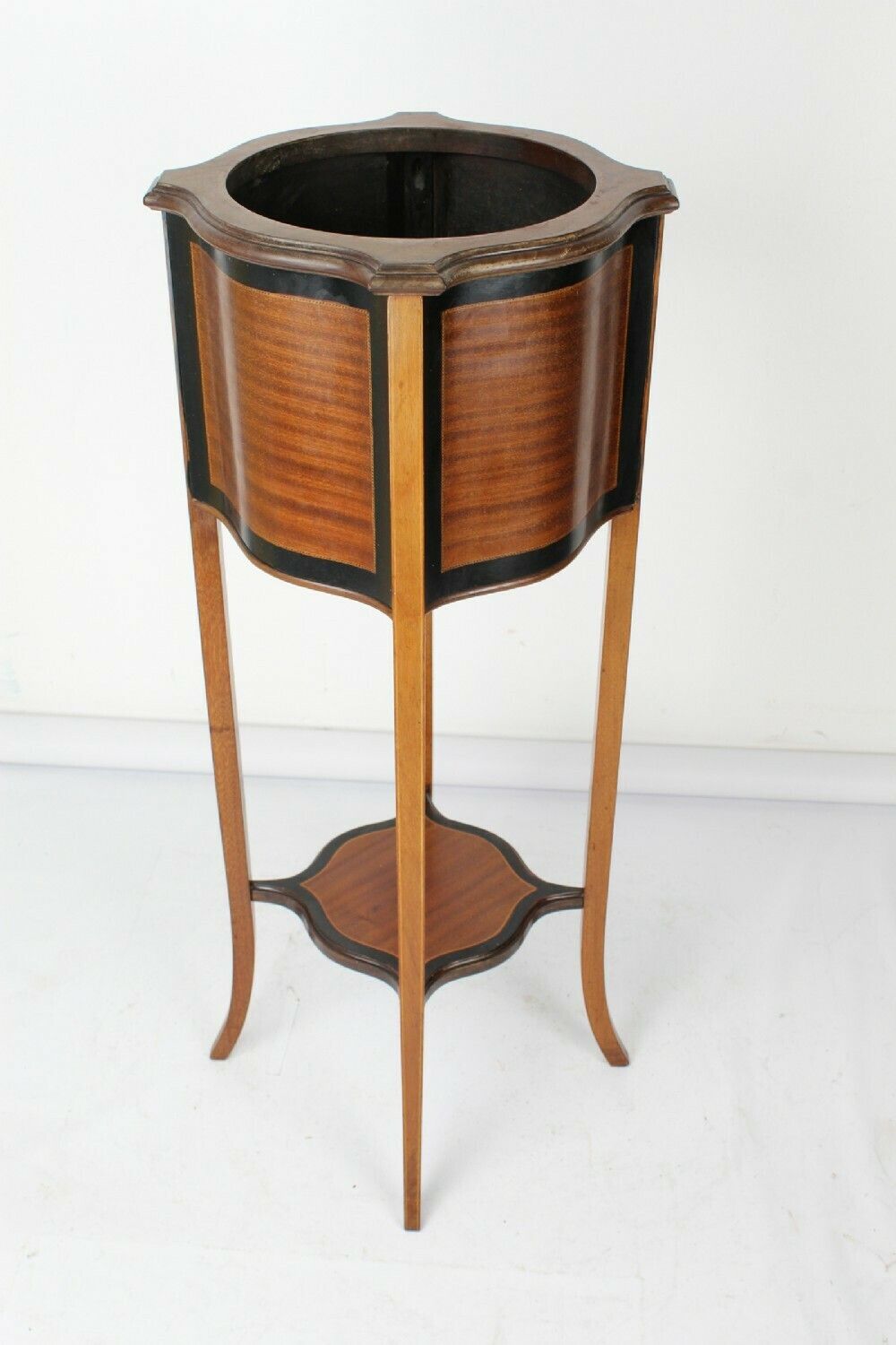 Edwardian Mahogany & Inlaid Jardinière photo for sale