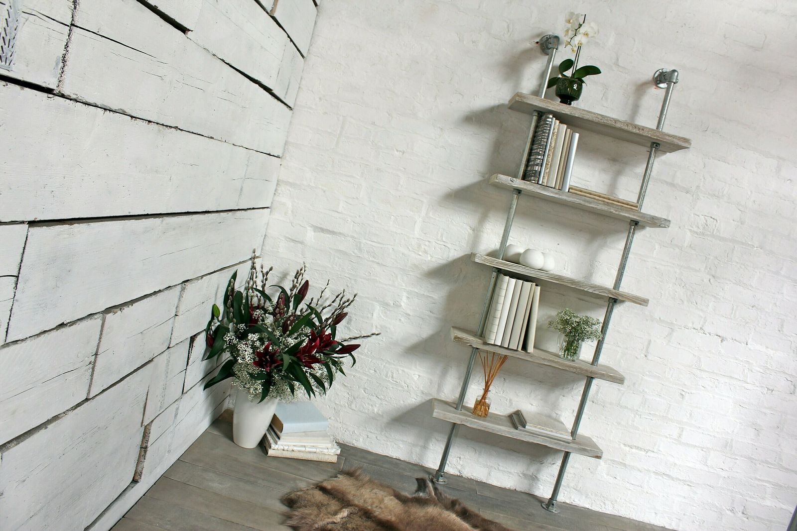 Robyn Adjustable Reclaimed White Washed Scaffolding Boards And Galvanised Steel Pipe Shelves/Bookcase photo Furniture