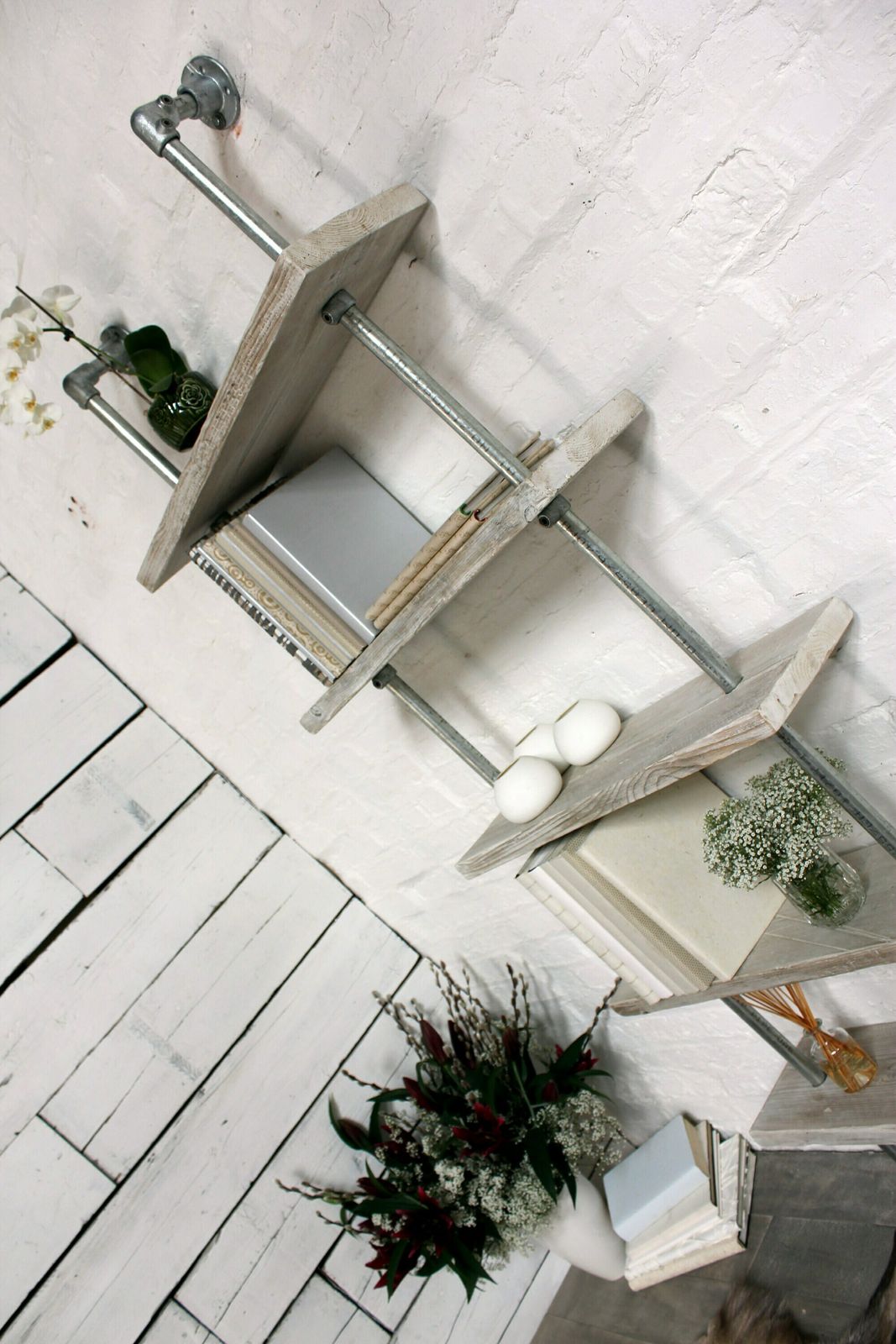 Robyn Adjustable Reclaimed White Washed Scaffolding Boards And Galvanised Steel Pipe Shelves/Bookcase photo vinterior