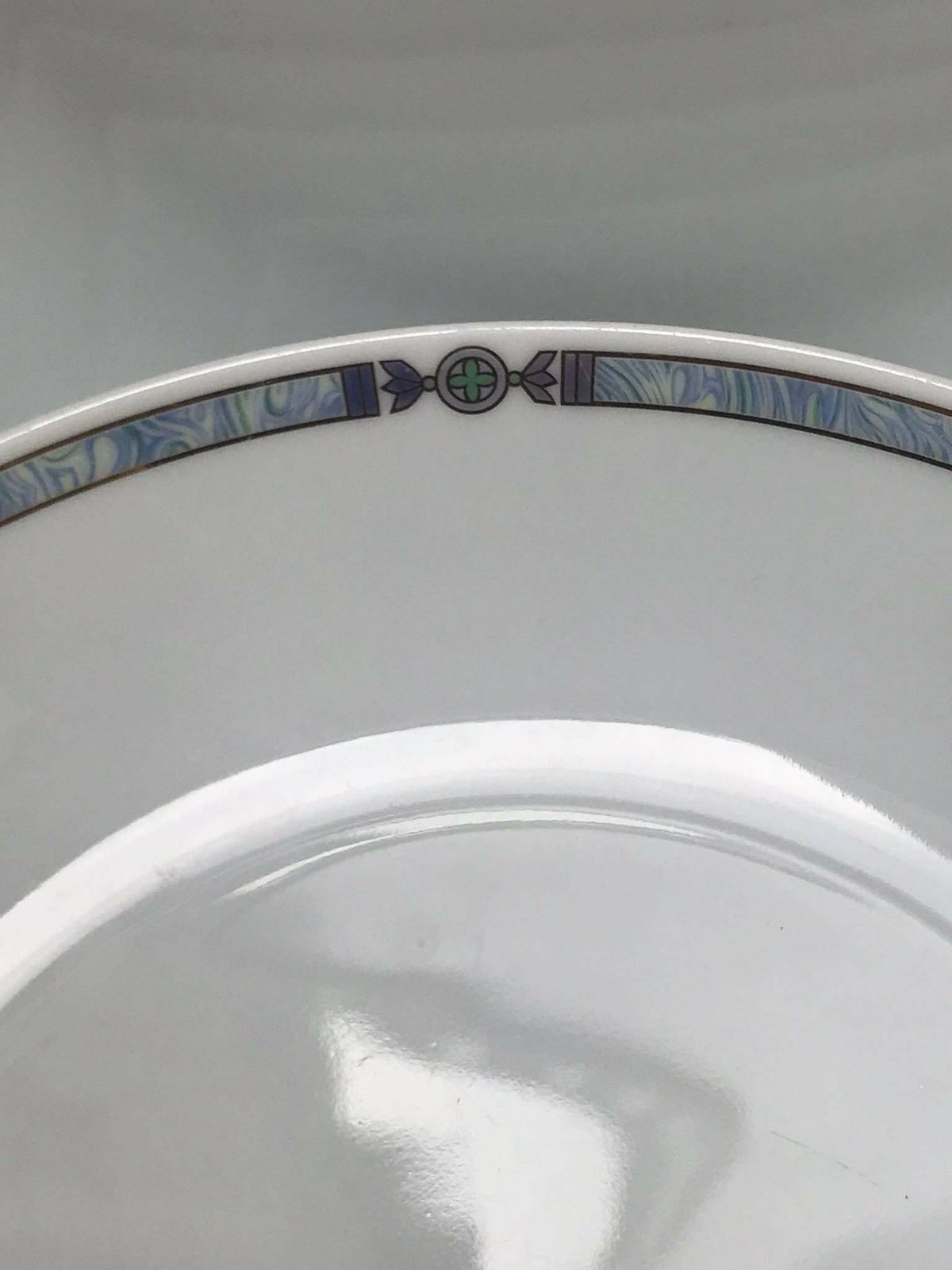photo for sale Borden Limoges Orion Patroon Medard De Noblat Vervangend Klein Soepbord Pastabord Huwelijkscadeau Gouden Rand