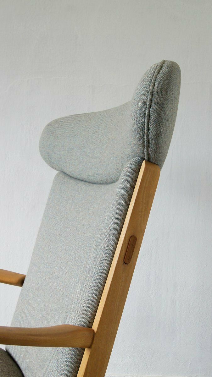 Model Ap 16 Easy Chair And Ottoman By Hans J. Wegner For Ap Stolen, 1951, Set Of 2 photo vinterior