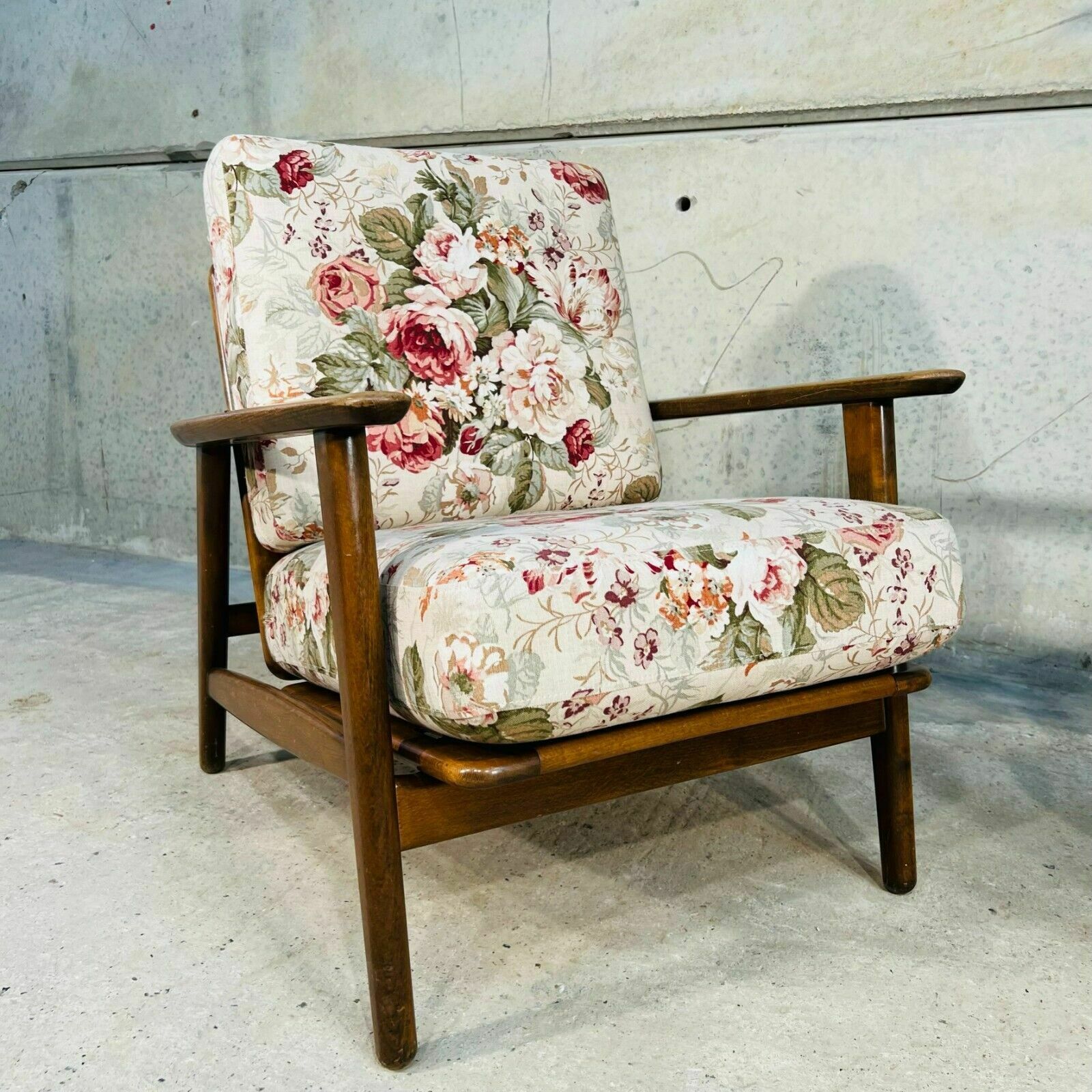 Original Danish 60s Hans Wegner Ge 240 Sofa And Pair Of Armchairs Suite photo vinterior