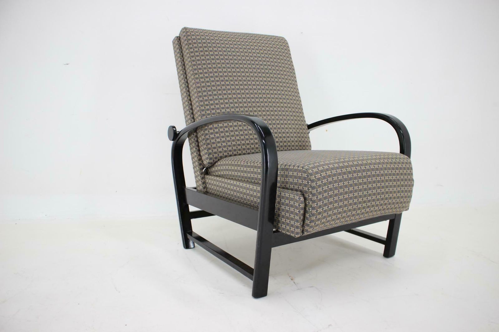 1940s Kropacek Kozelka Adjustable Armchair, Czechoslovakia photo vinterior