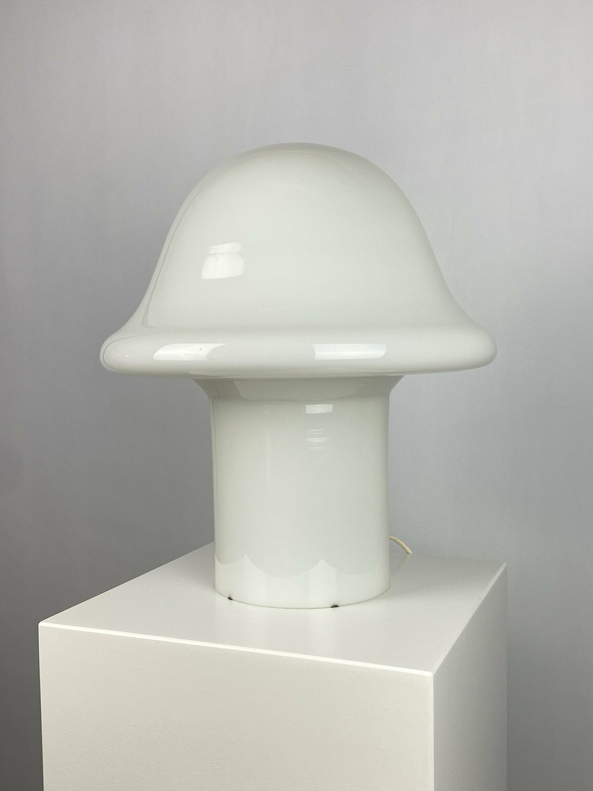 Large Fully White Glass Peill And Putzler Mushroom Table Lamp Xl 1970 photo buy