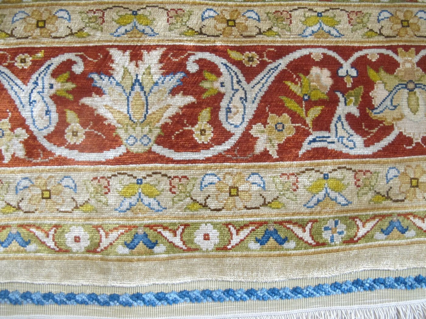 Very Fine Silk Hereke Rug, 1970s, 1.06m X 0.79m photo furniture