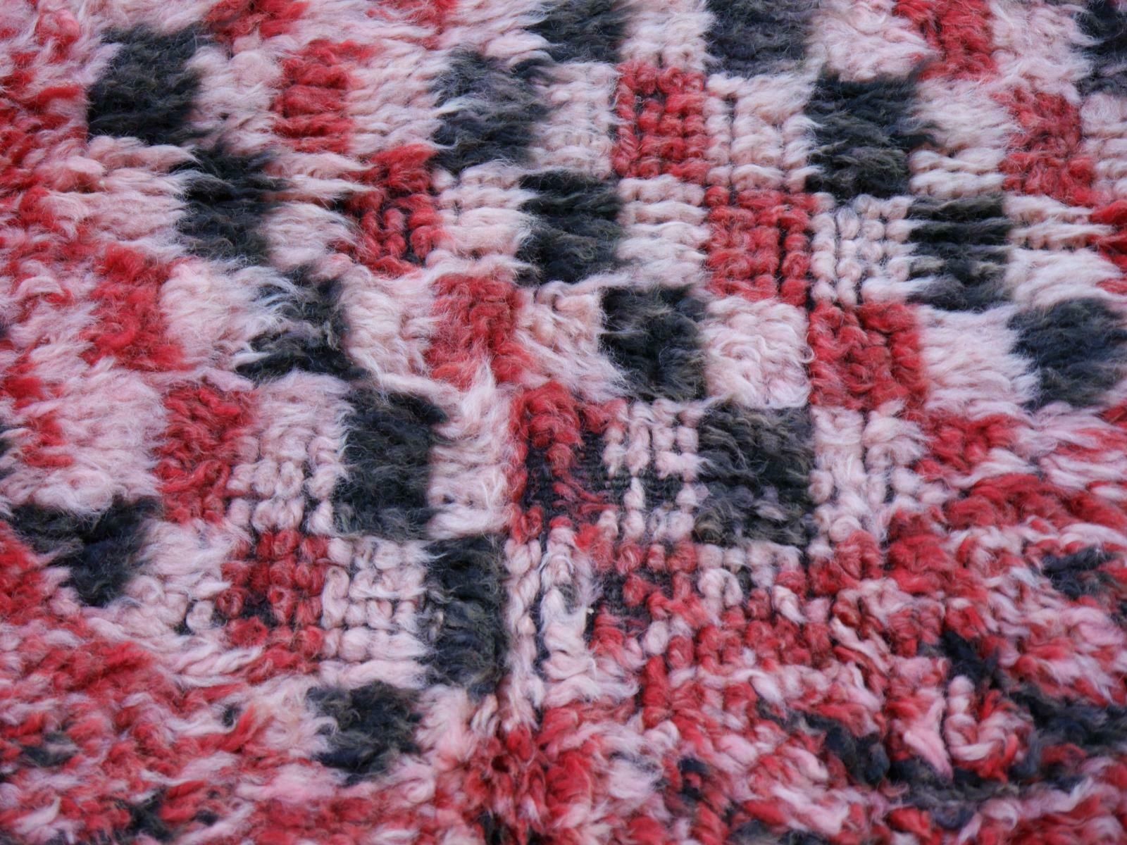Moroccan Vintage Rug North African Diamond Design Wool Red Pink Charcoal White photo buy