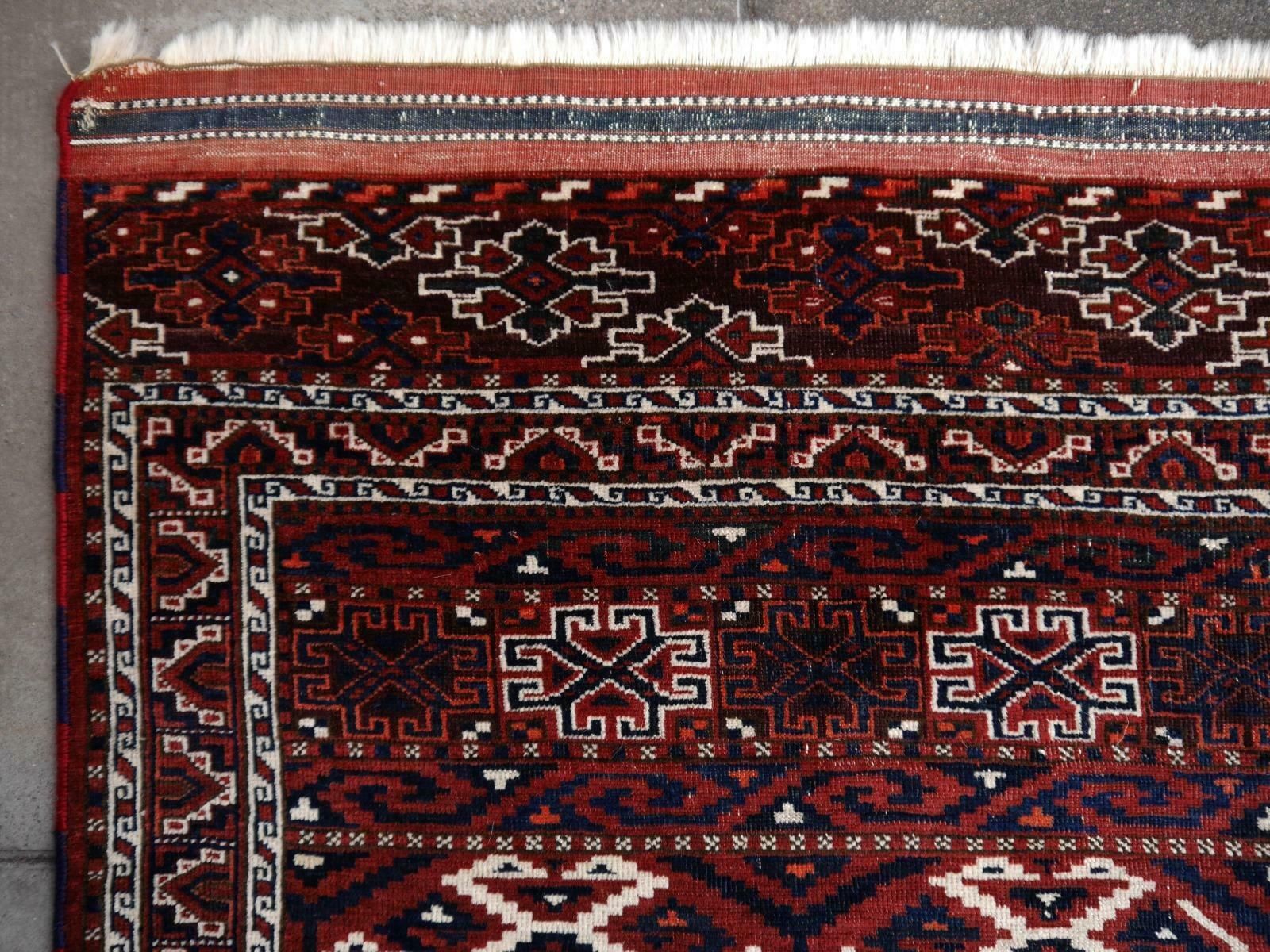 photo buy Yomud Tribeal Turkmen Turkoman Antique Rug With Ram Motive Hand Knotted Carpet