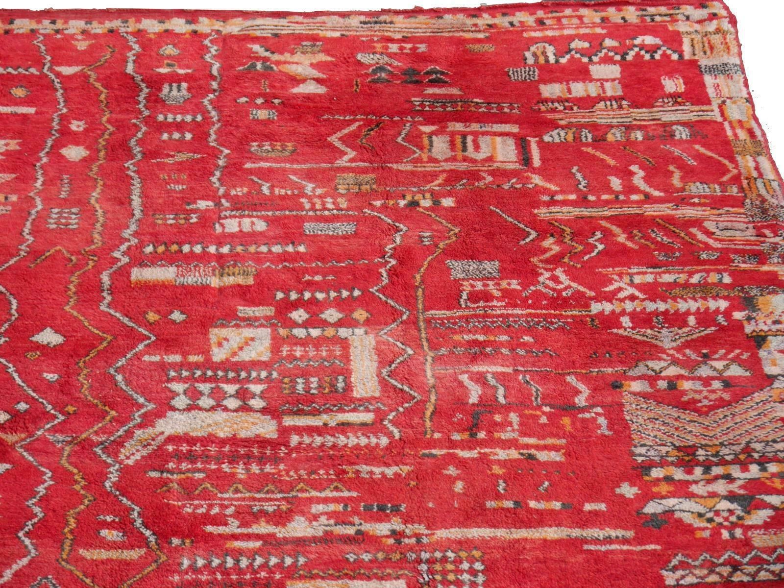 Textiles Large Red Moroccan Vintage Rug North African Tribal Design Djoharian Collection photo
