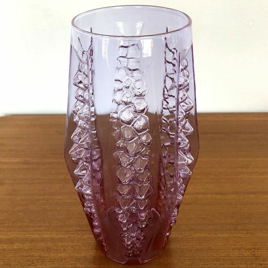 Large Mid Century Italian Neodymium Pink/Blue Glass Vase With Optic Panels Empoli 60's photo Home Decor