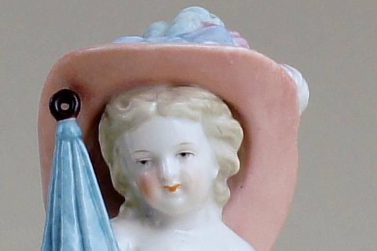 Milan, G. Richardi, Girl With Hat, Bag, Umbrella In Porcelain photo for sale