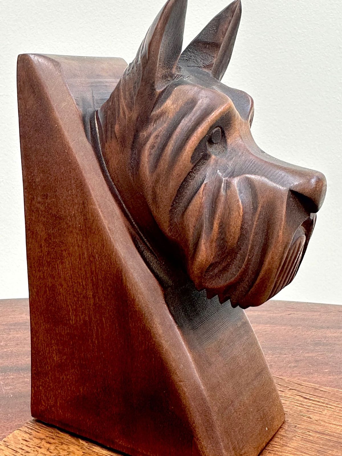 Wood Bookends Pair Of Carved Scottish Terrier Dog Figurines French Antique Art Deco photo vinterior