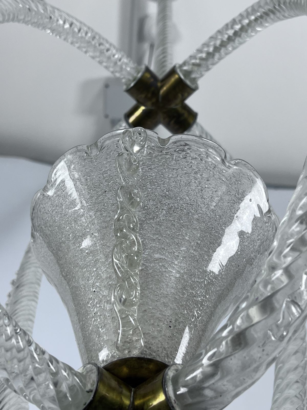 Ercole Barovier, Art Deco Murano Glass Pendant. Italy 1930s photo vinterior