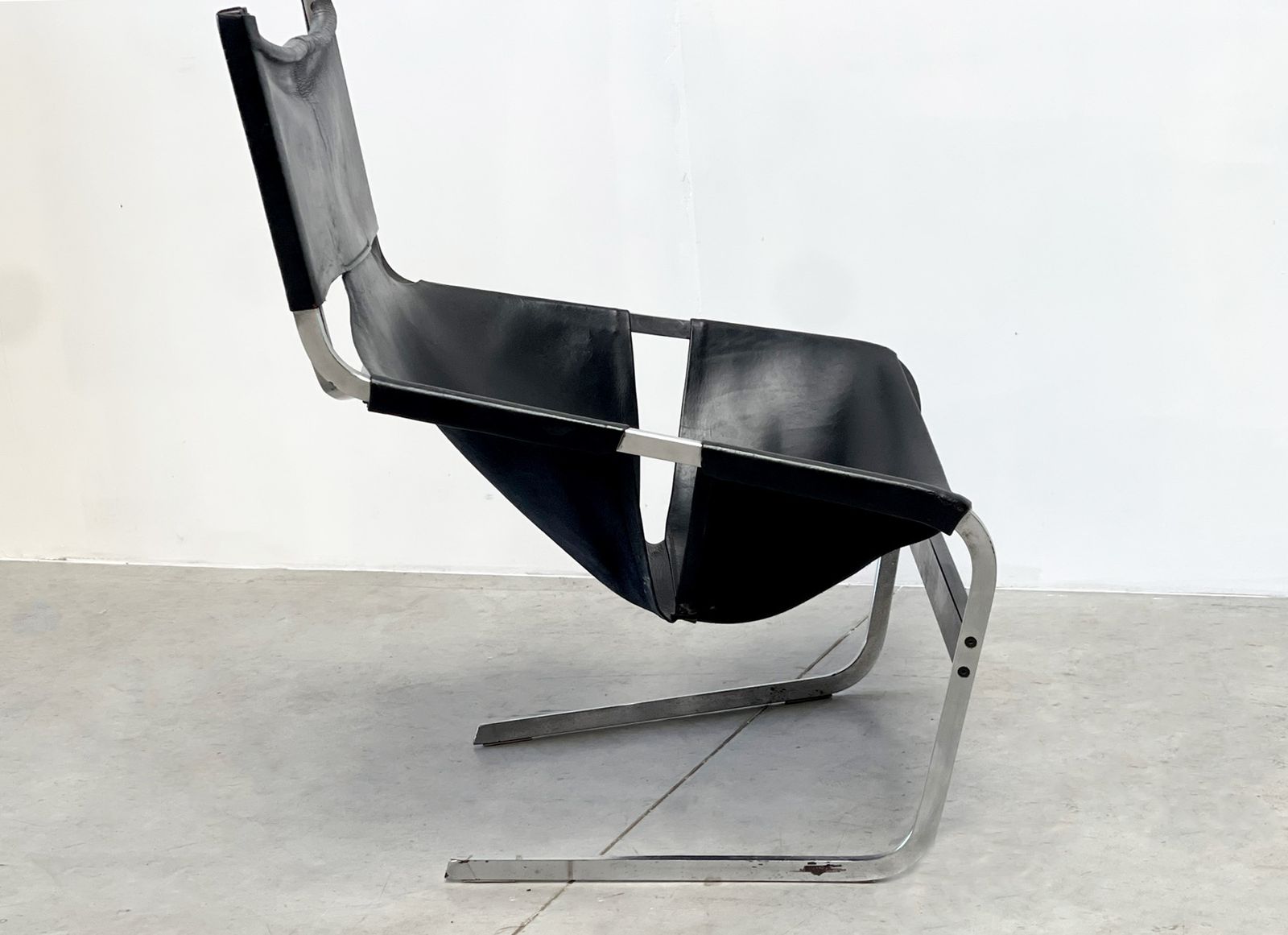 Pierre Paulin F444 Lounge Chair, 1960s photo for sale