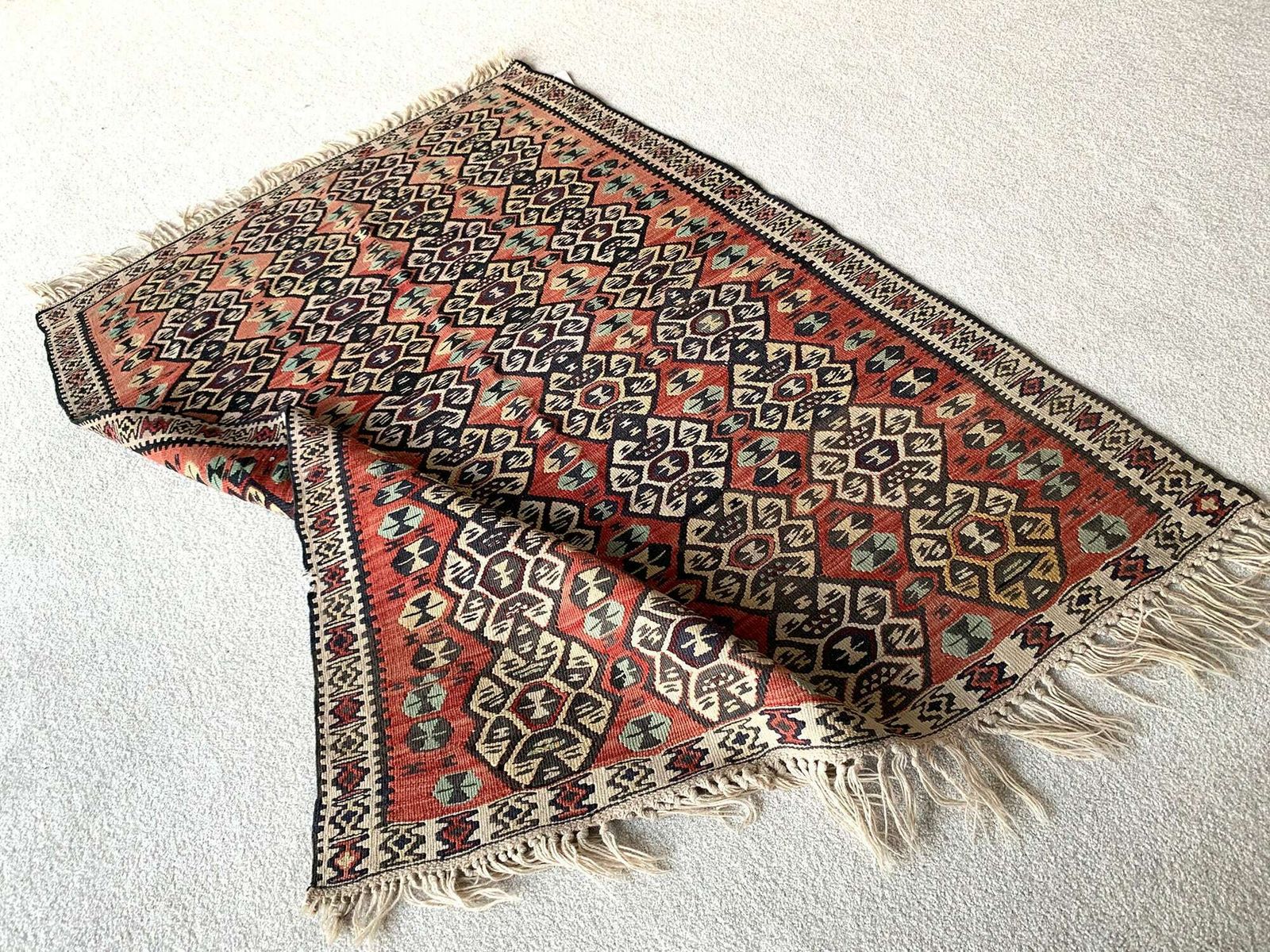 Traditional Turkish Kilim Rug ,Vintage Anatolian Turkish Kelim 142x100 Cm photo furniture