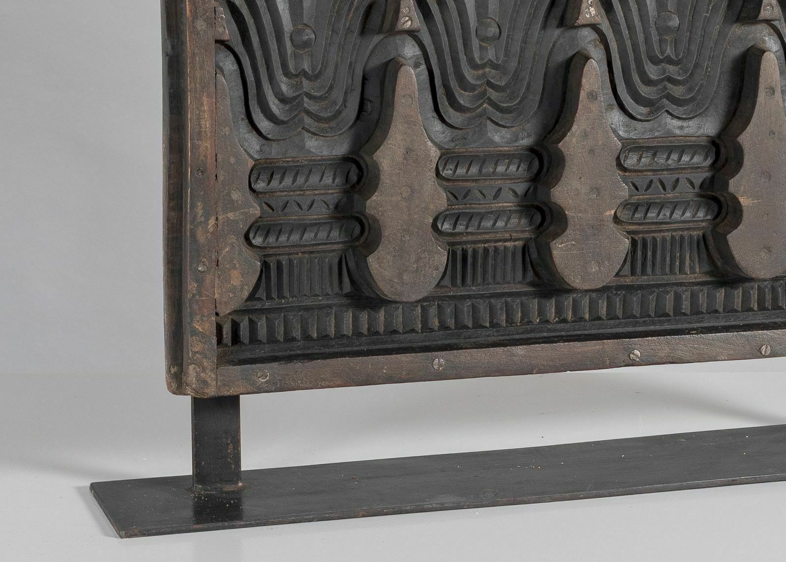 Large Scale Mid Century Carved Sculptural Wooden Shelf Art On Heavy Steel Base photo vintage