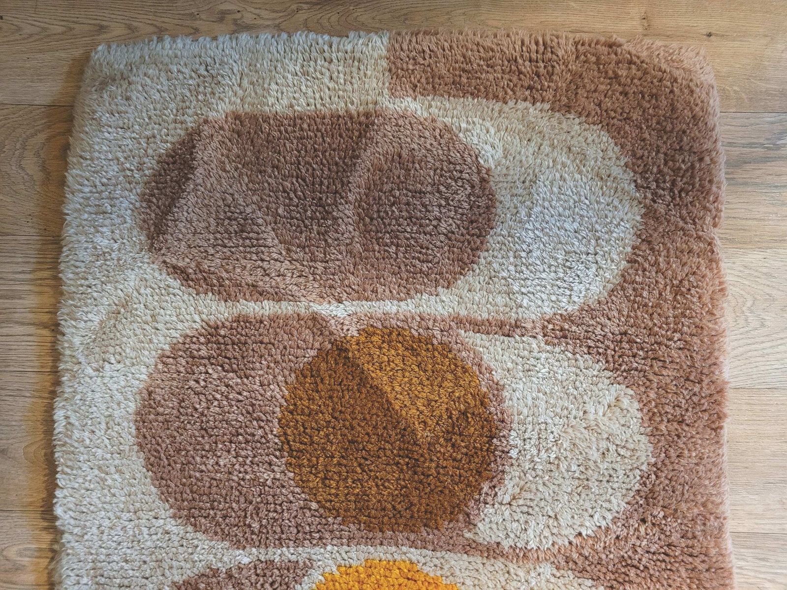 photo furniture Vintage Mid Century Rug / 1960's Rug / Mid Century Modern Rug / Retro Rug