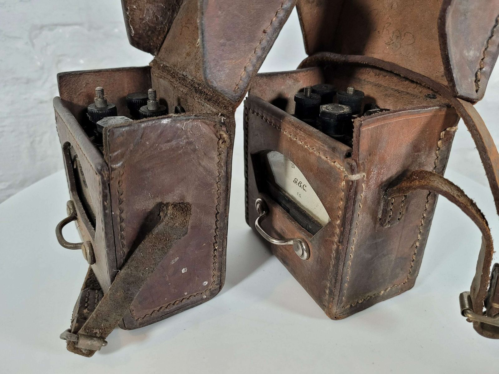 photo furniture Vintage Gpo Test Meters / Voltmeter / Ammeter / Electrical Testing Equipment