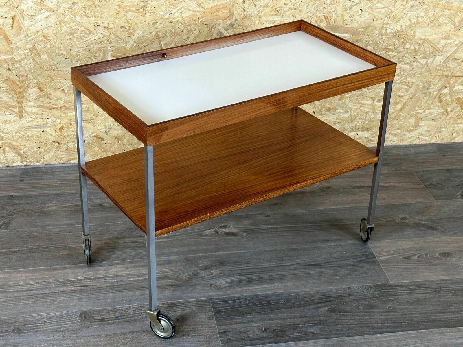 photo vintage 1960s 1970s Serving Trolley Walnut Teak Walter Wirz For Wilhelm Renz Design