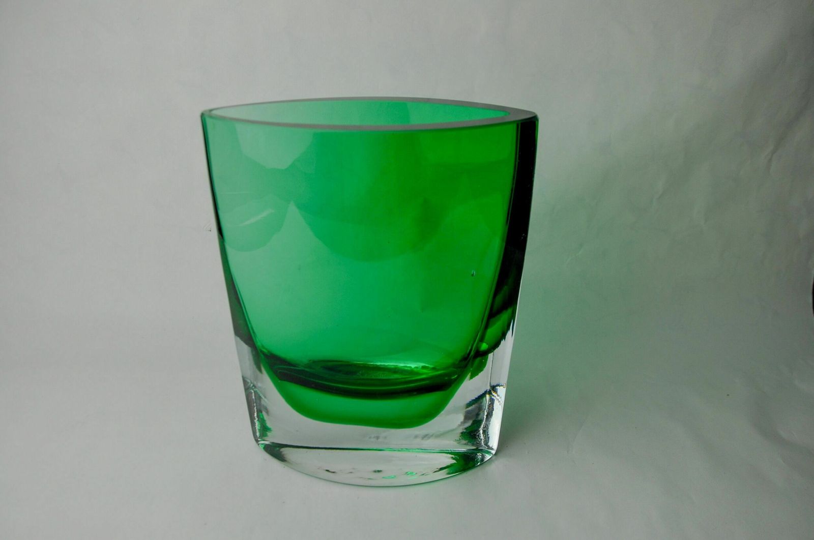 Green Sommerso Vase By Seguros, Murano Glass, Italy, 1980 photo 951.0