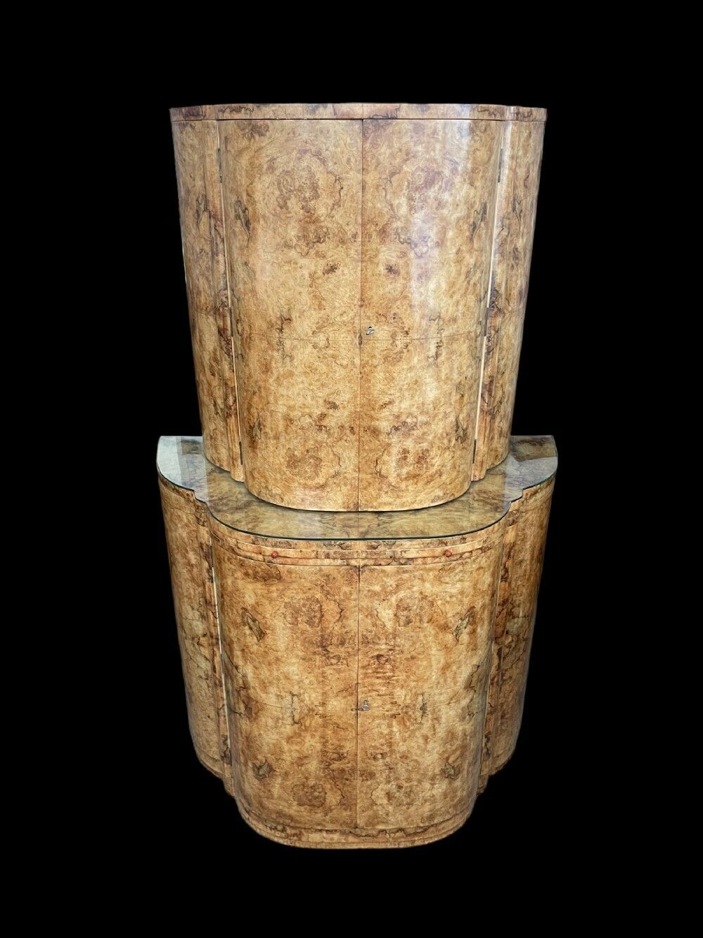 photo vinterior Fine Art Deco Cocktail Cabinet By Harry And Lou Epstein.