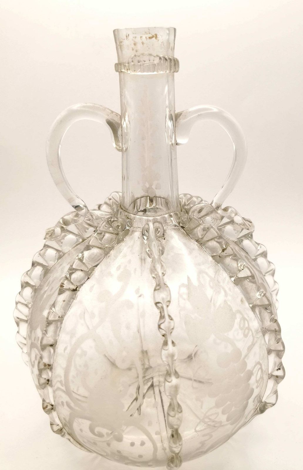 Antique 18th Century Dutch Glass Decanter, Ruffle Glass, Etched photo vinterior