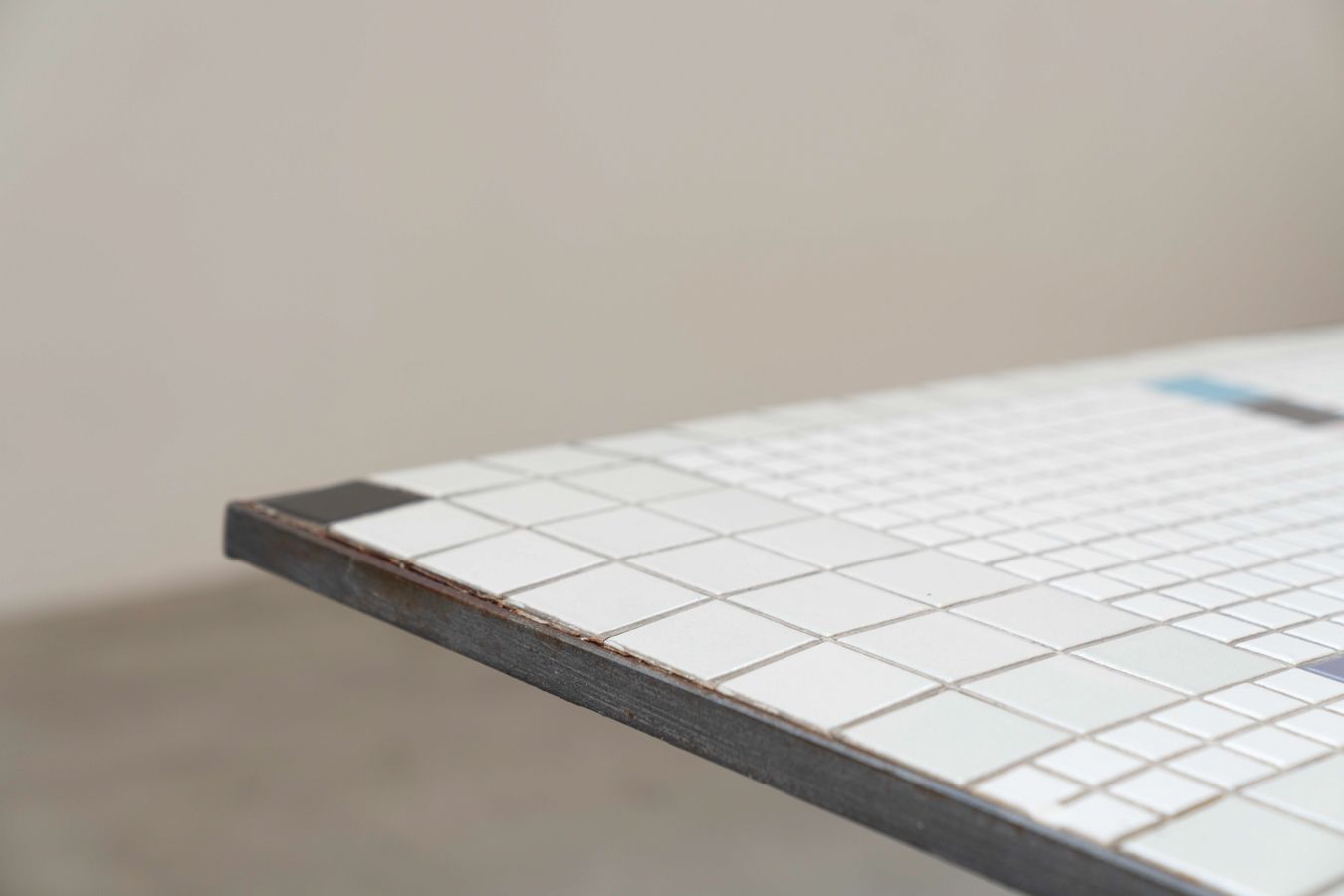 photo for sale Table With Tiled Mosaic Top, Single Flat Central Leg, Round In Iron, 1950