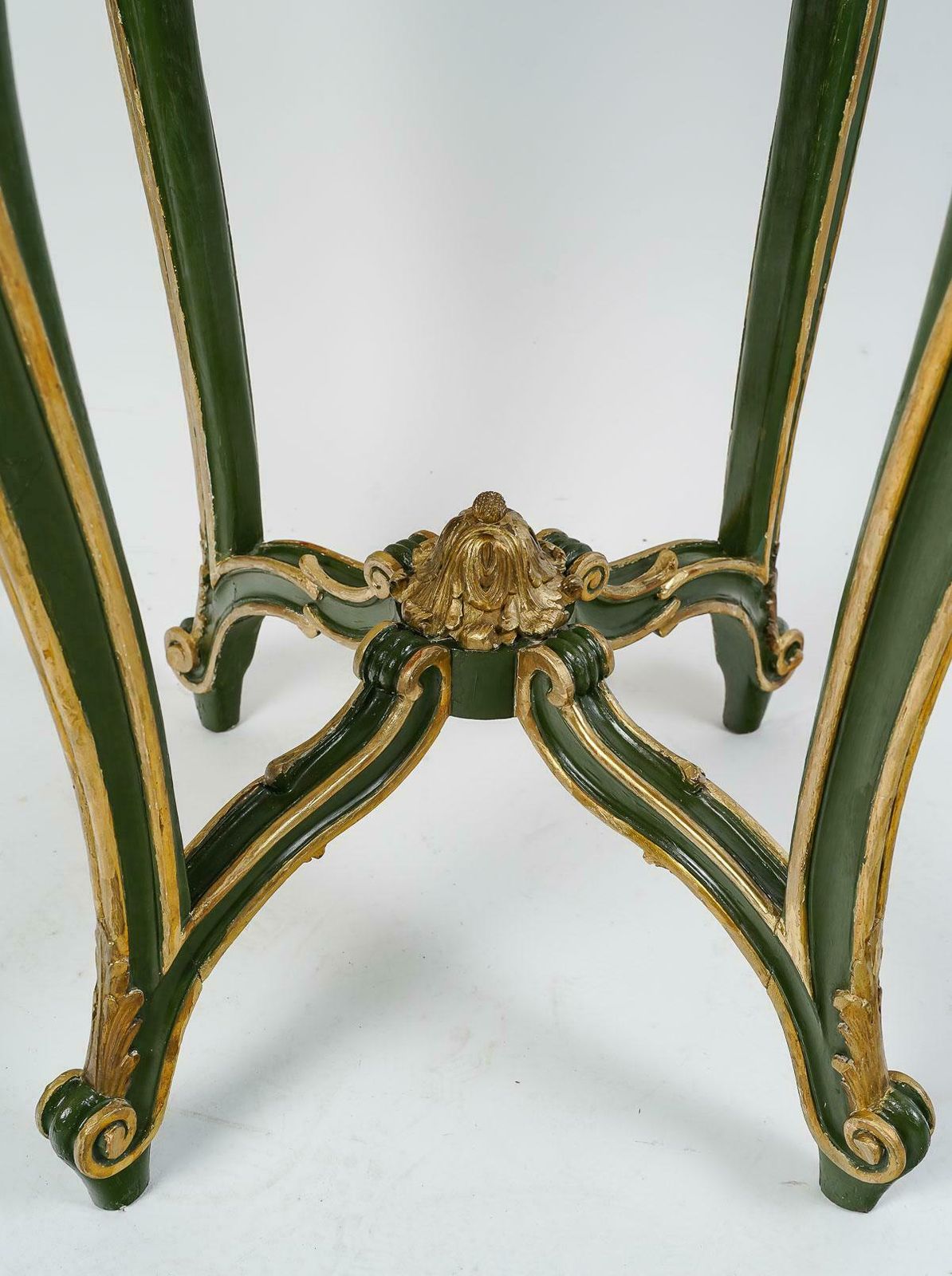 Carved, Painted And Gilded Wood Pedestal Table, Louis XV Style. photo 3056.0