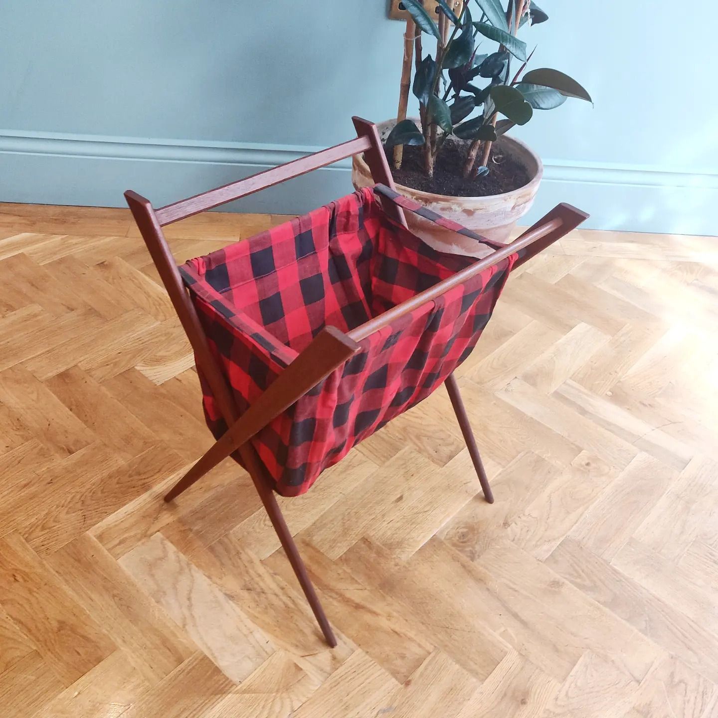 Mid 20th Century Folding Teak Magazine Rack / Wool Basket photo furniture