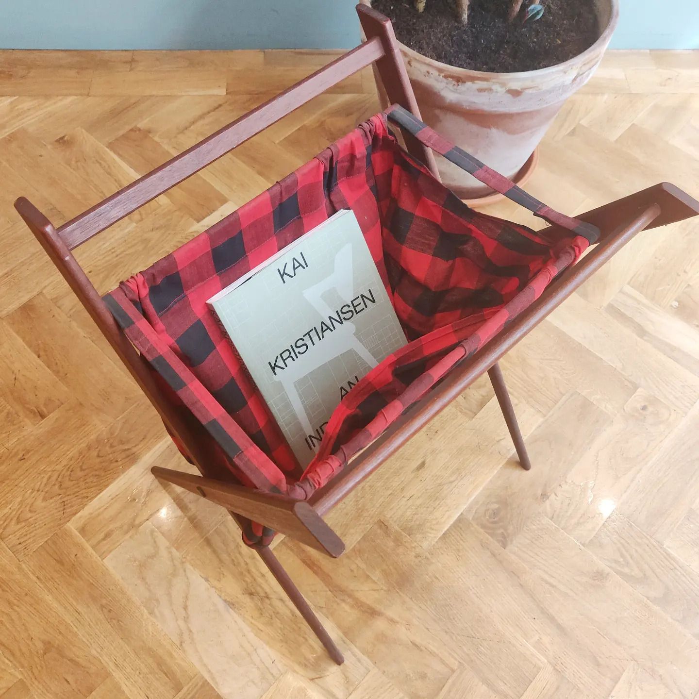 Mid 20th Century Folding Teak Magazine Rack / Wool Basket photo Home Decor