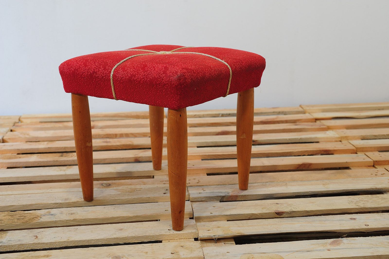 Mid Century Upholstered Stool By Uluv, 1960´S, Czechoslovakia photo Furniture