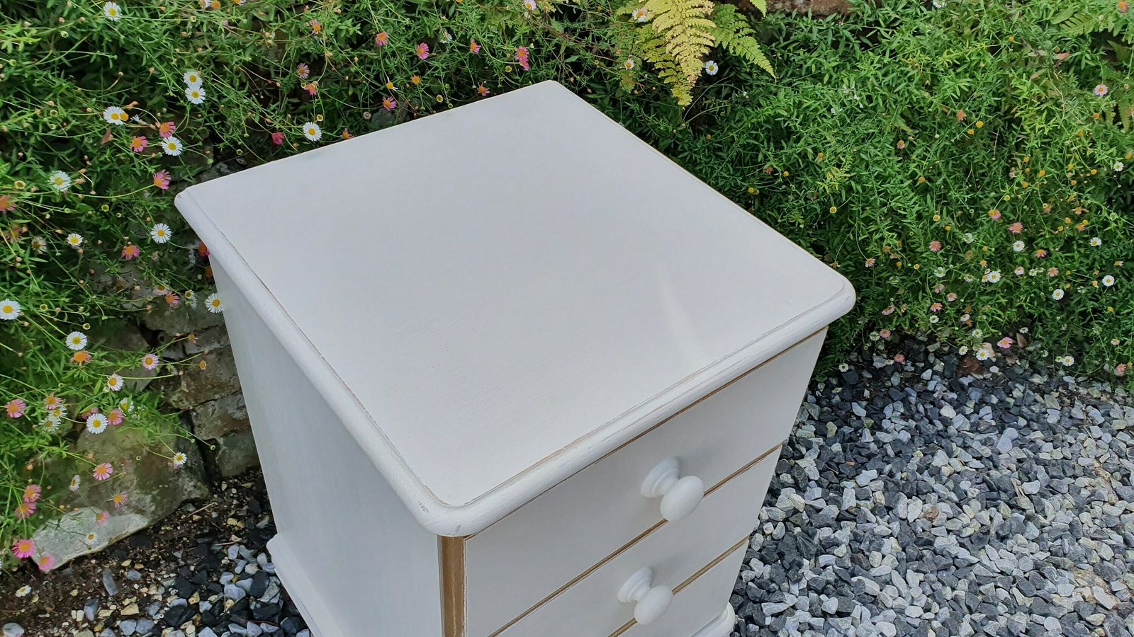 Top Quality Hand Painted In Farrow And Ball Bedside Table Chest Of Drawers Sustainable Scandinavian Pine photo for sale
