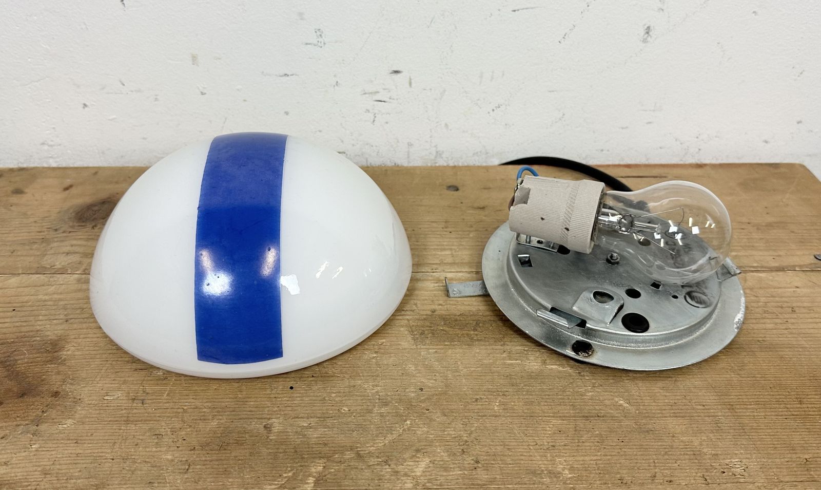 Vintage Emergency Wall Light, 1960s, 3x photo vintage