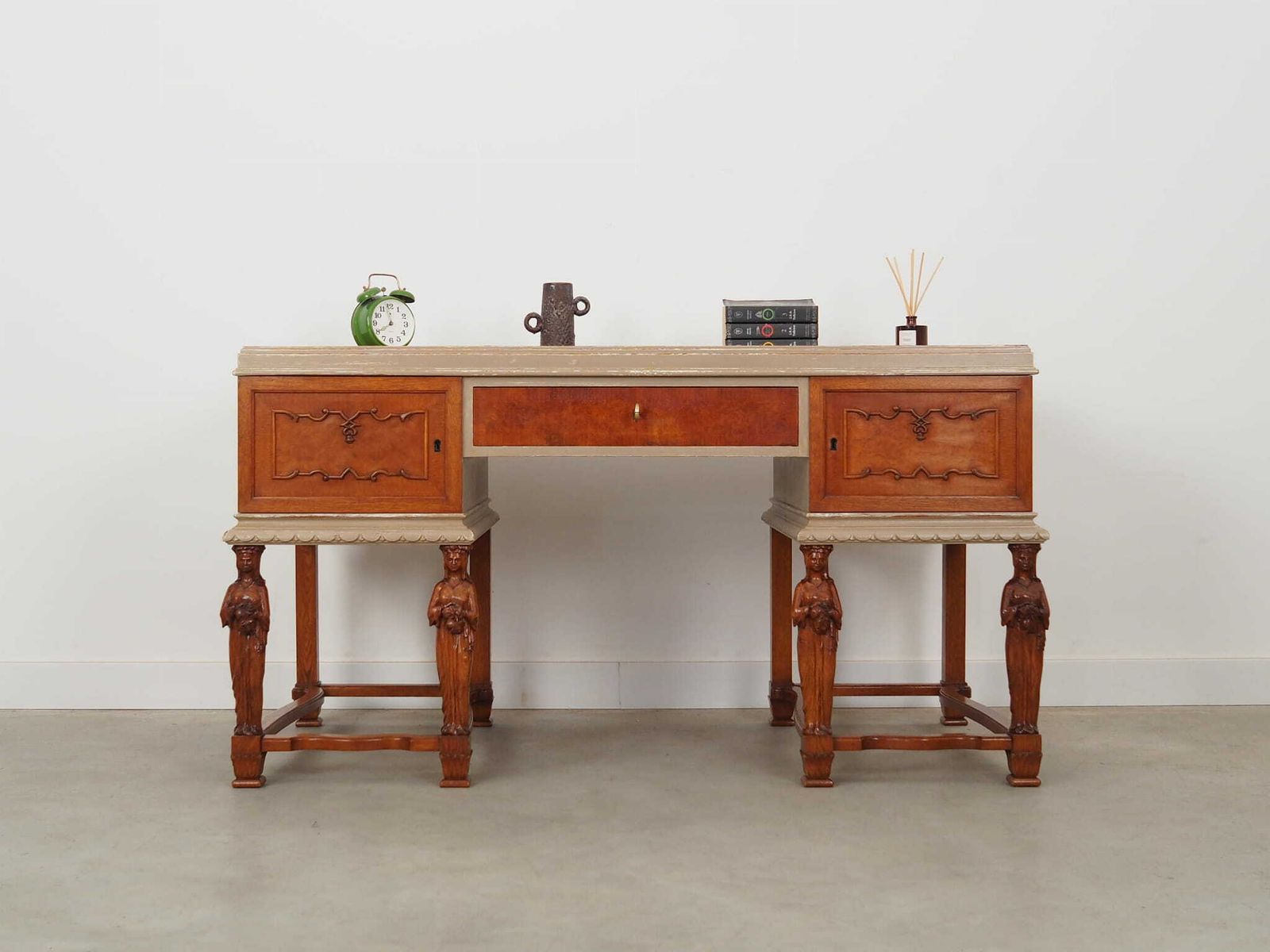 Oak Desk, Danish Design, 1950s, Production: Denmark photo furniture