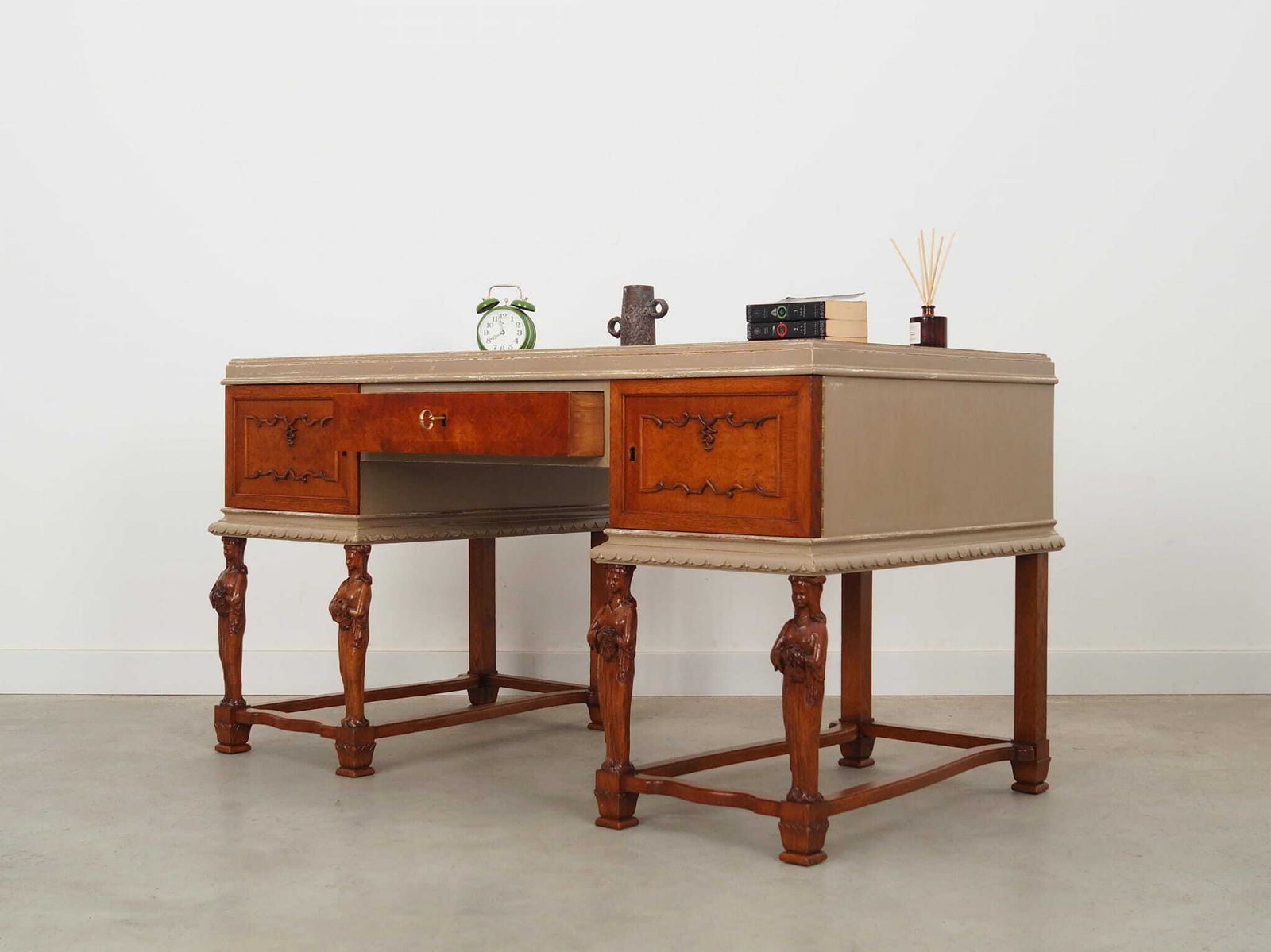 Oak Desk, Danish Design, 1950s, Production: Denmark photo 1759.0