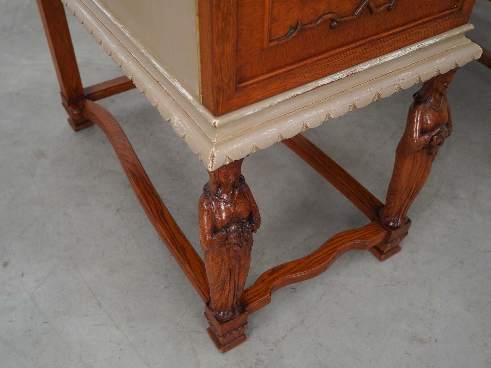 photo for sale Oak Desk, Danish Design, 1950s, Production: Denmark