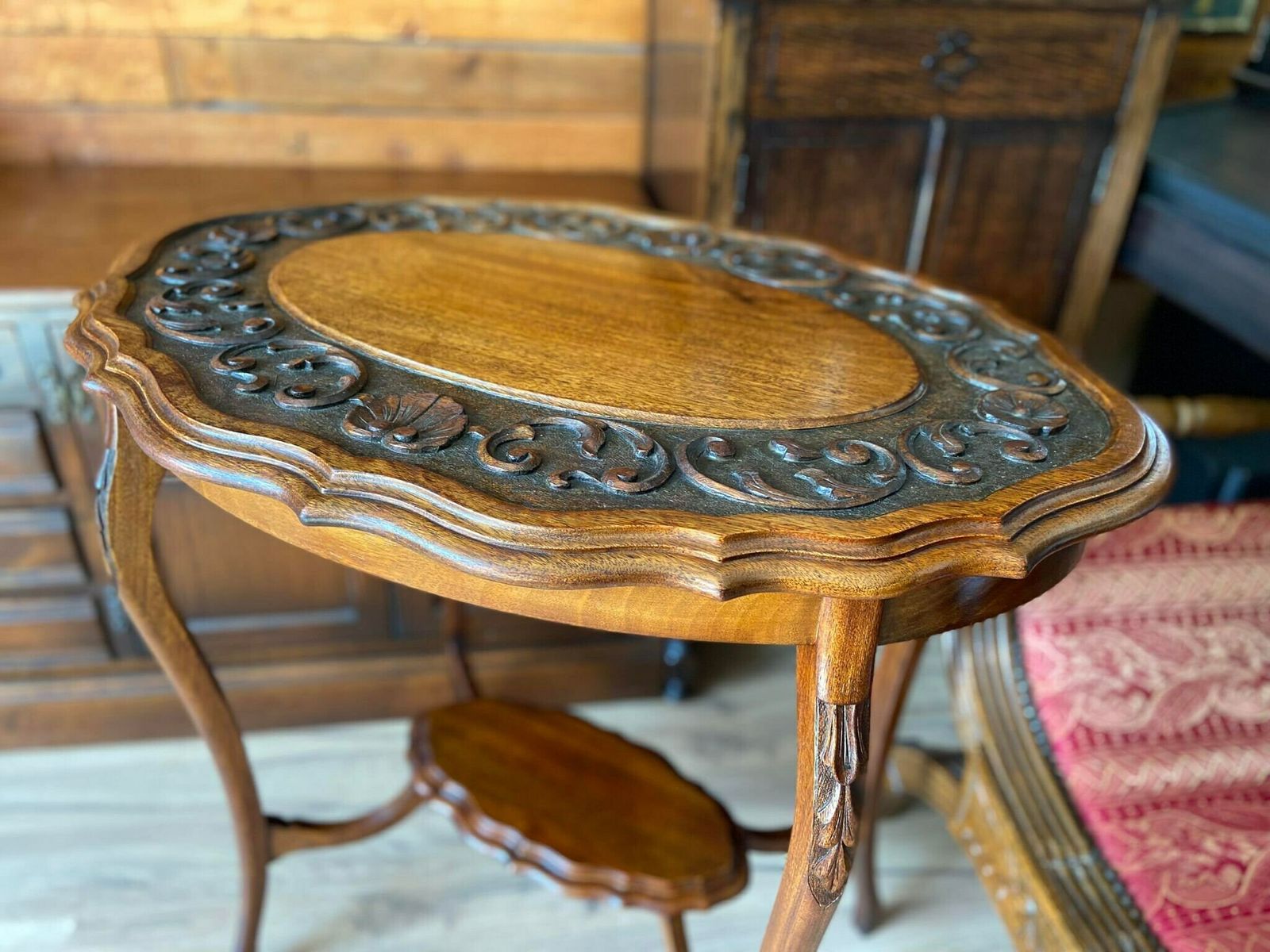 Antique Victorian Mahogany Oval Foliate Carving Window Table / English 19th Century photo vintage